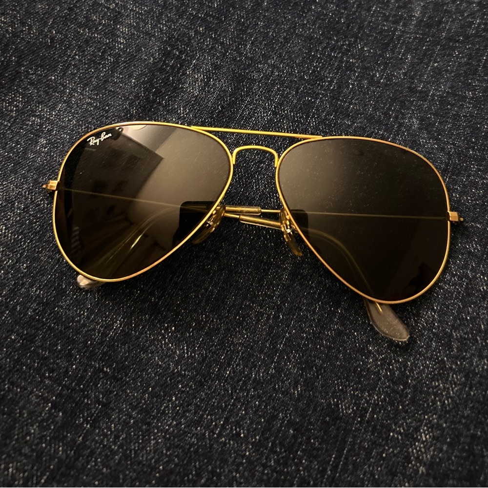 Ray-Ban Classic Gold Frame Sunglasses